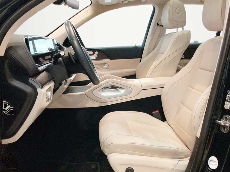 Mercedes-Benz GLE 350de 4MATIC AMG - foto 9