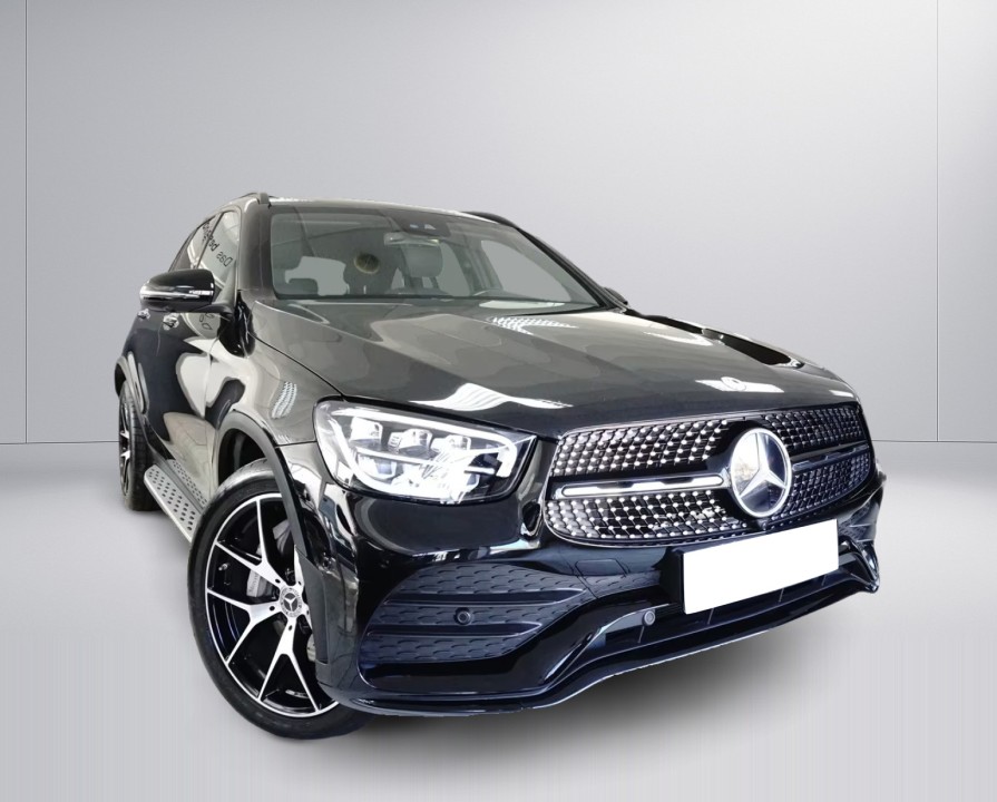 Mercedes-Benz GLC 220d 4MATIC AMG (2)
