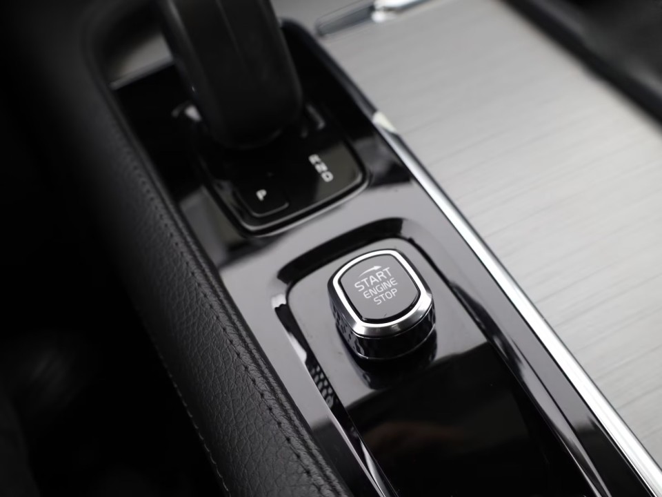 Volvo XC 90 T8 Inscription - foto 12