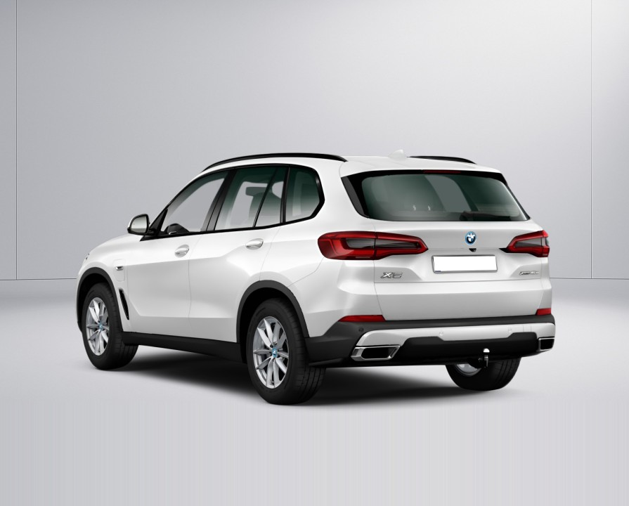 BMW X5 xDrive45e (4)