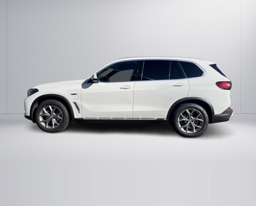 BMW X5 xDrive45e xLine (2)