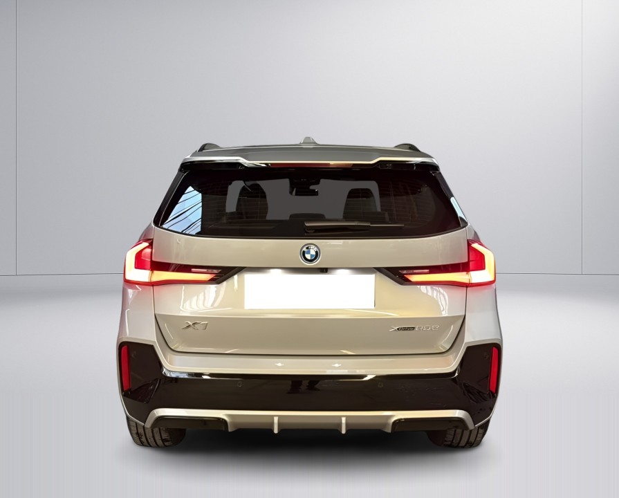 BMW X1 xDrive25e M-Sport (4)