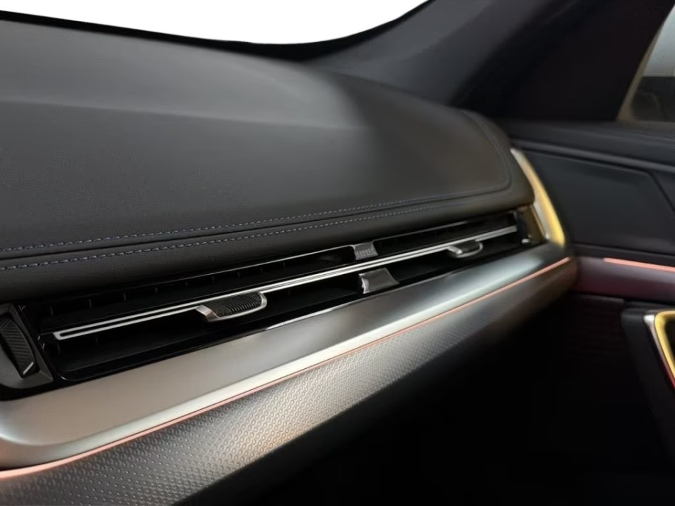 BMW X1 xDrive25e M-Sport - foto 12