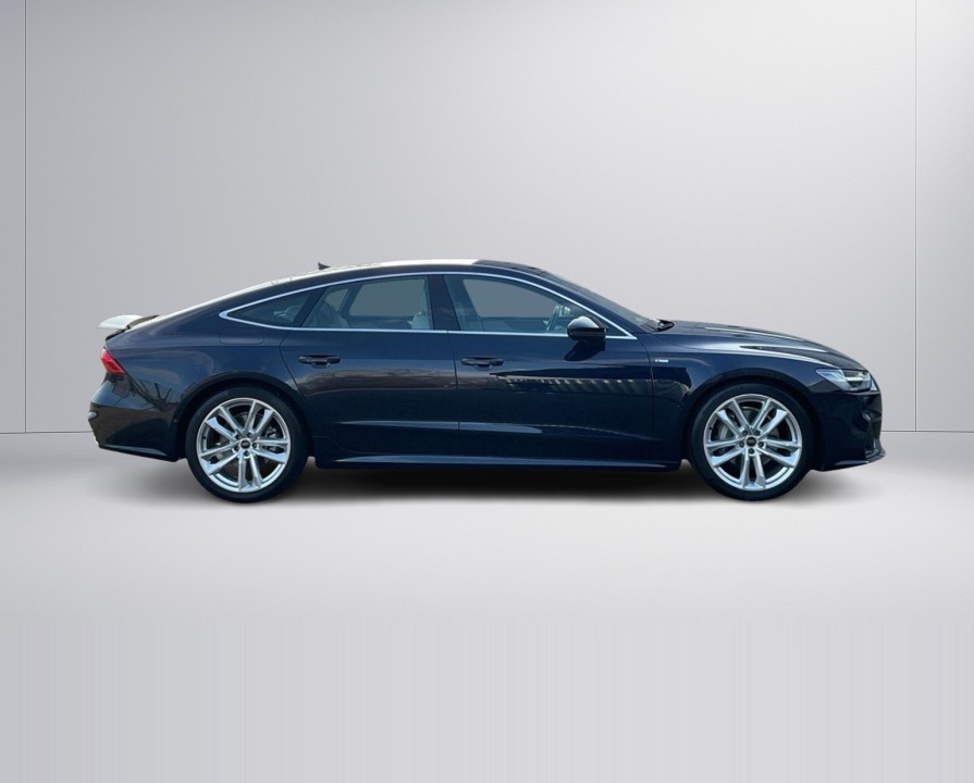 Audi A7 Sportback 45TFSI quattro S tronic (2)