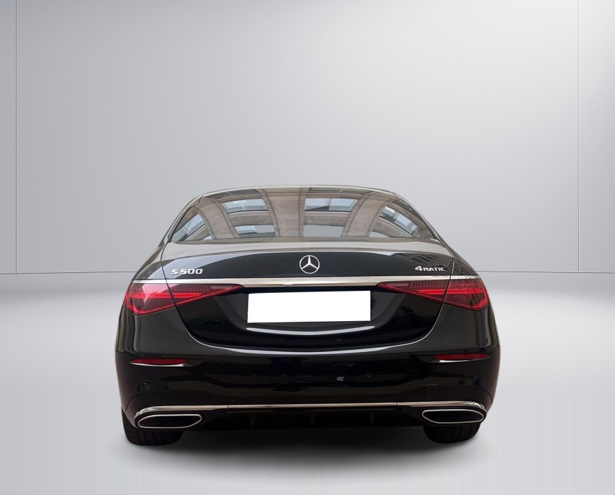Mercedes-Benz S 500 4MATIC AMG (3)