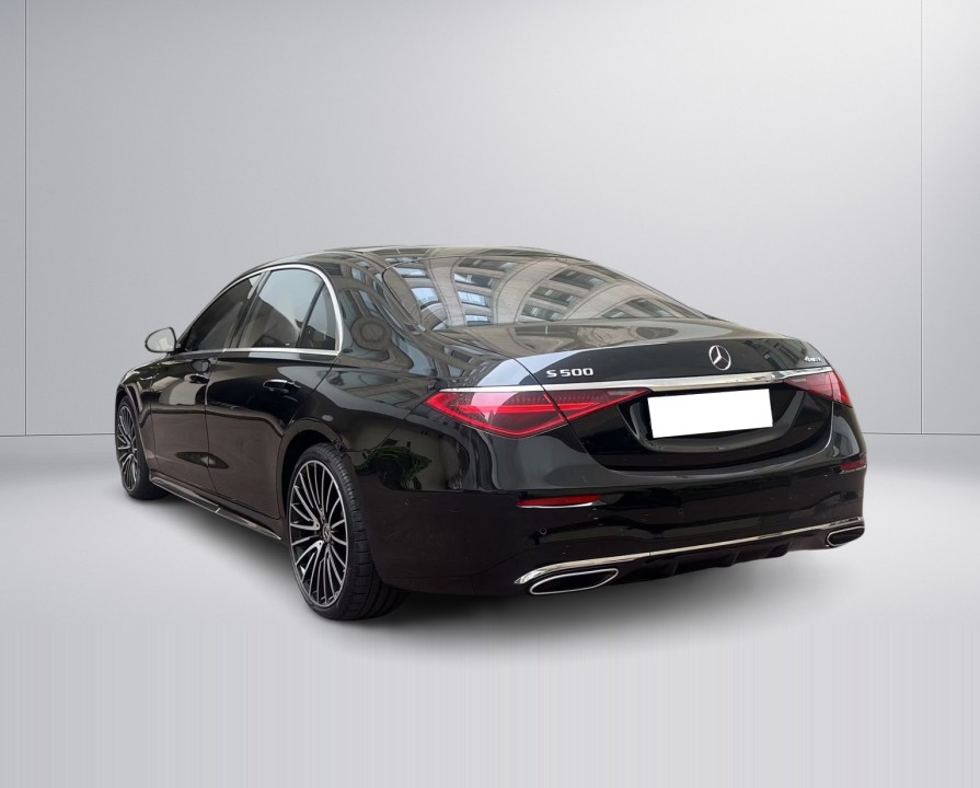 Mercedes-Benz S 500 4MATIC AMG (4)