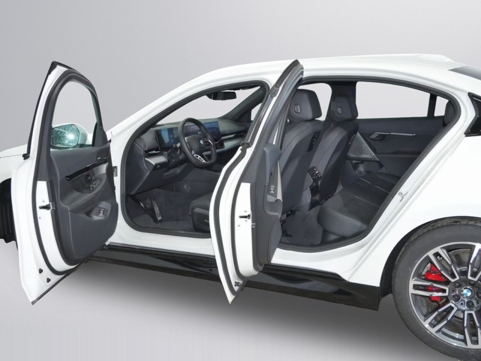 BMW Seria 5 xDrive520d M-Sport Pro (5)