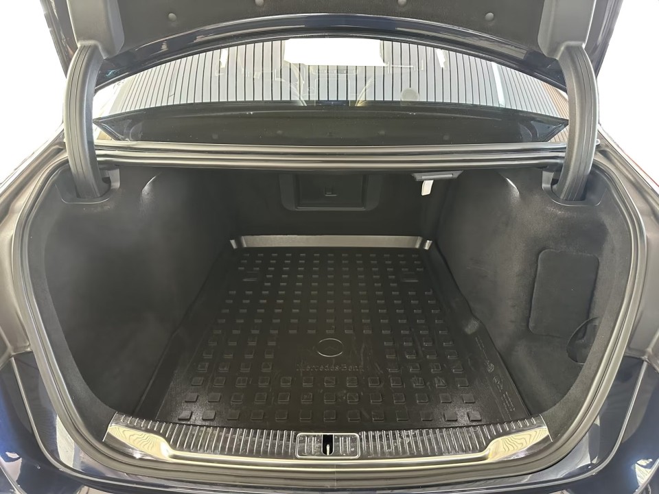 Mercedes-Benz S 500 4MATIC AMG - foto 18