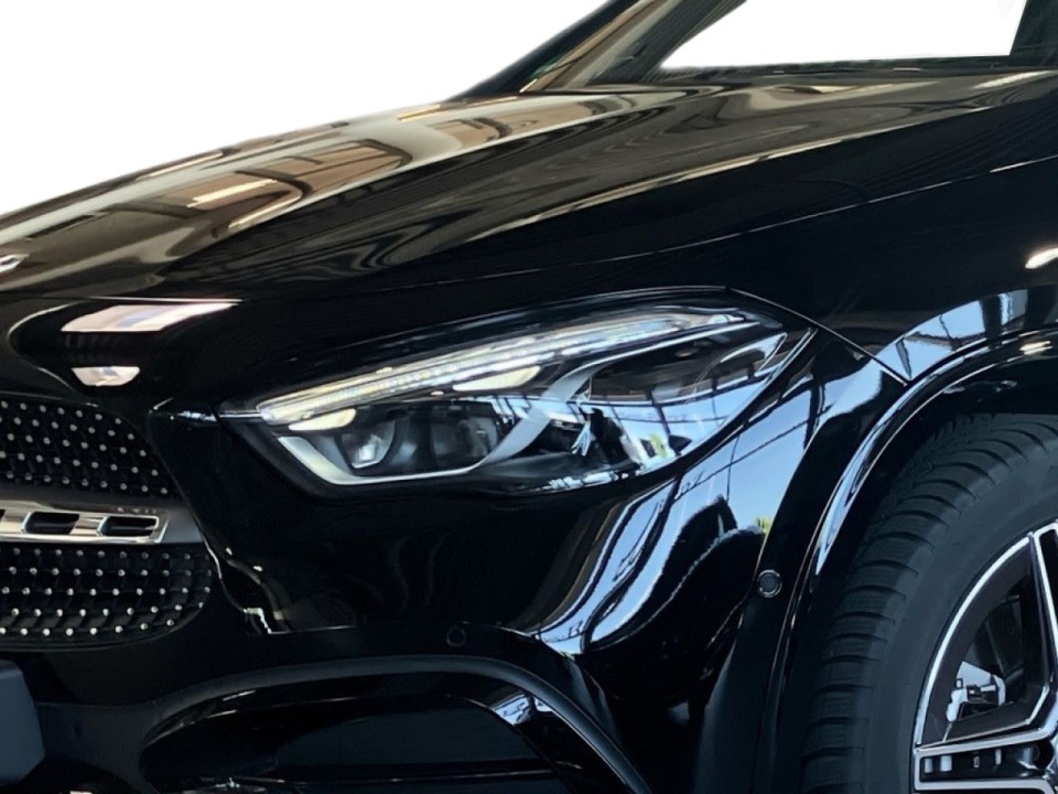 Mercedes-Benz GLA 200 AMG Line - foto 19