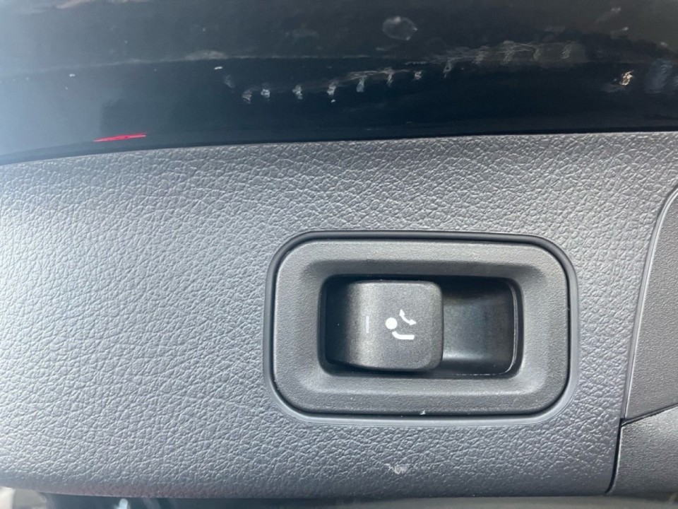 Mercedes-Benz GLA 200 AMG Line - foto 21