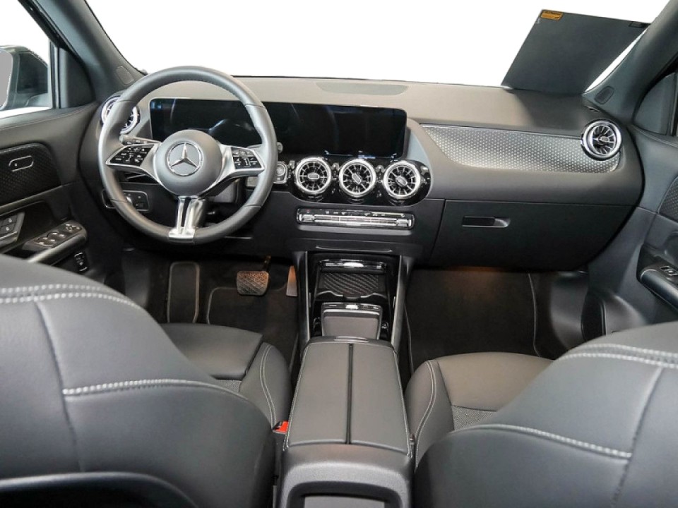 Mercedes-Benz GLA 200 - foto 6