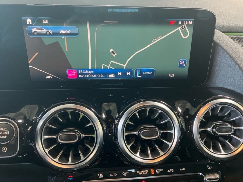 Mercedes-Benz GLA 200 AMG Line - foto 17