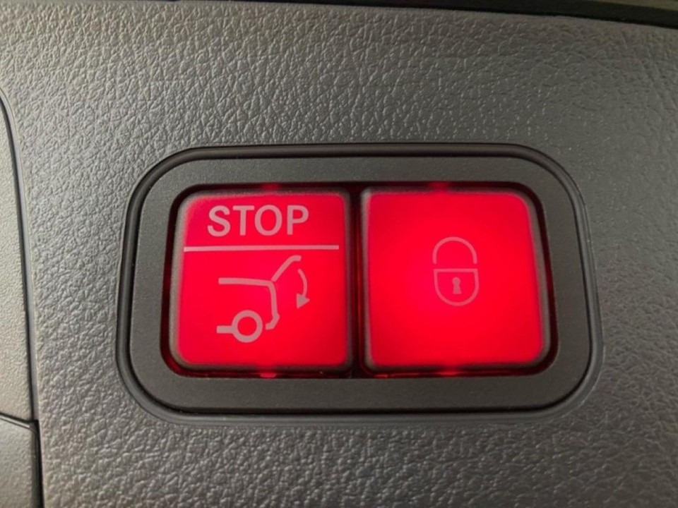 Mercedes-Benz GLA 200d 4MATIC AMG Line - foto 18