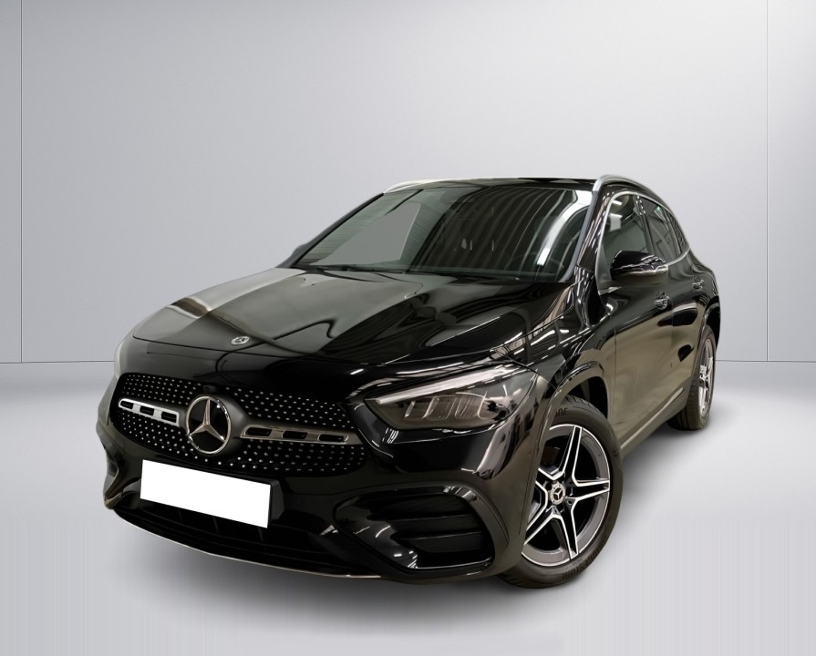 Mercedes-Benz GLA 200d 4MATIC AMG Line (2)