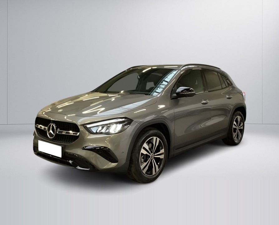Mercedes-Benz GLA 200 (5)