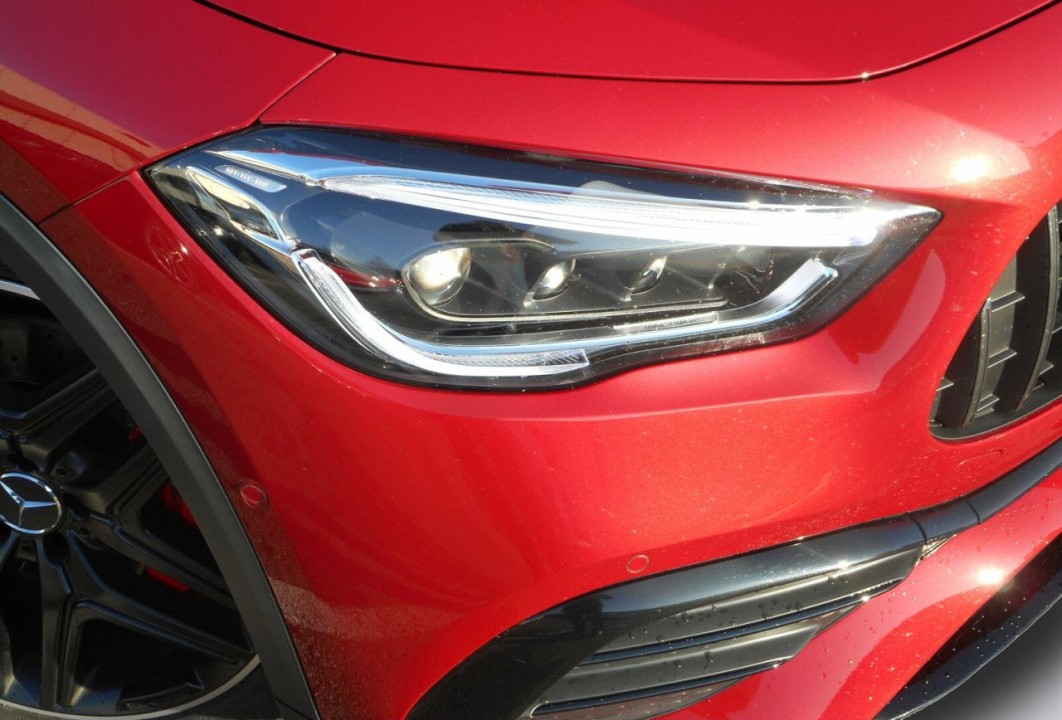 Mercedes-Benz GLA 35 4MATIC AMG - foto 18