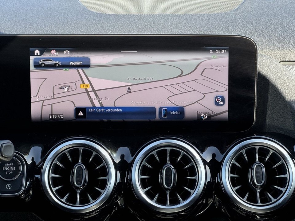 Mercedes-Benz GLA 200 - foto 20