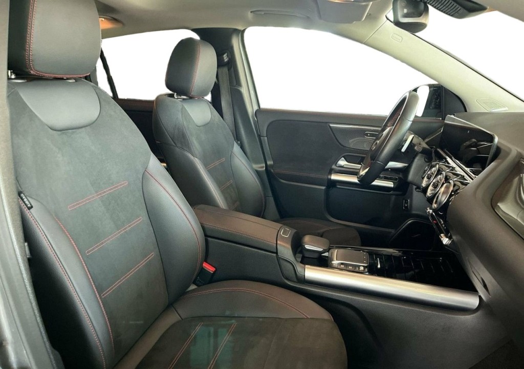 Mercedes-Benz GLA 220d 4MATIC - foto 15