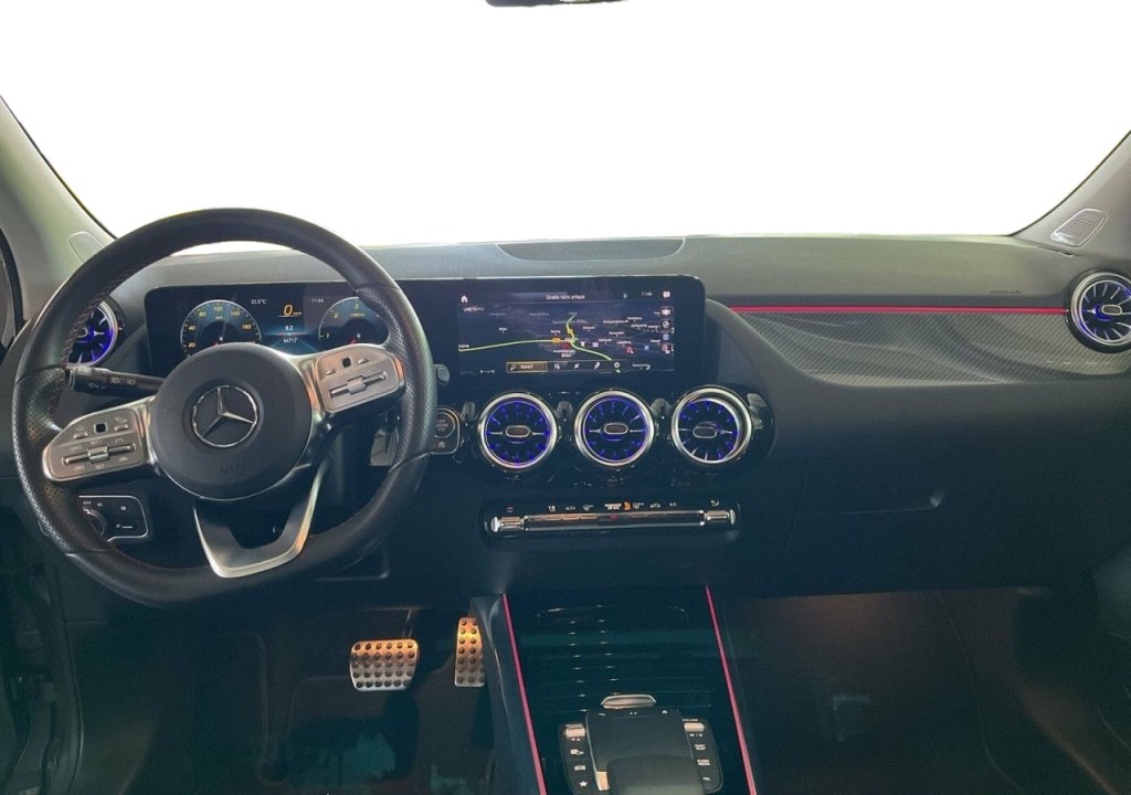Mercedes-Benz GLA 220d 4MATIC - foto 12