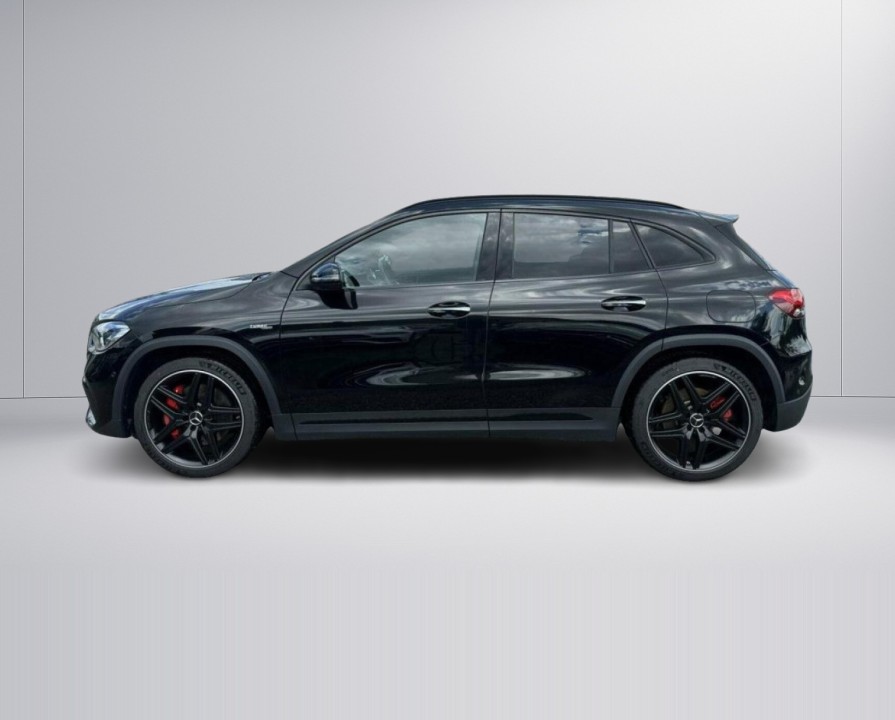 Mercedes-Benz GLA 35 4MATIC AMG - foto 6