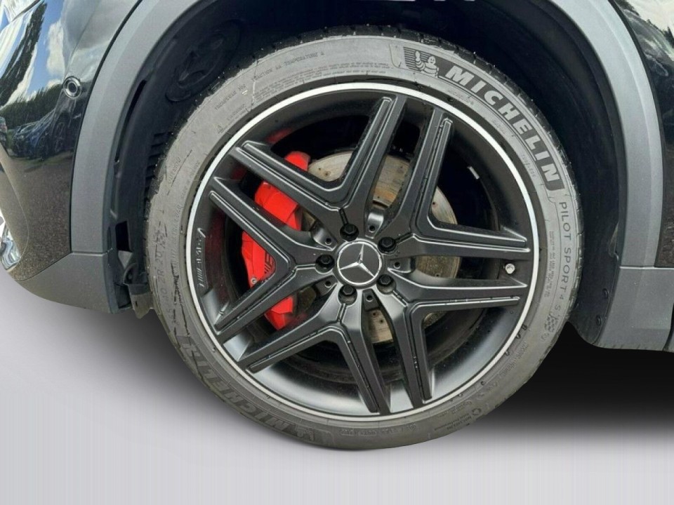 Mercedes-Benz GLA 35 4MATIC AMG - foto 14