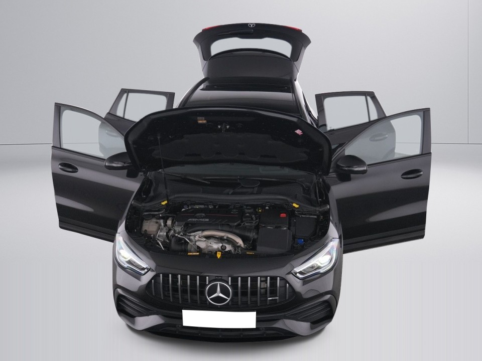 Mercedes-Benz GLA 35 AMG 4MATIC - foto 12