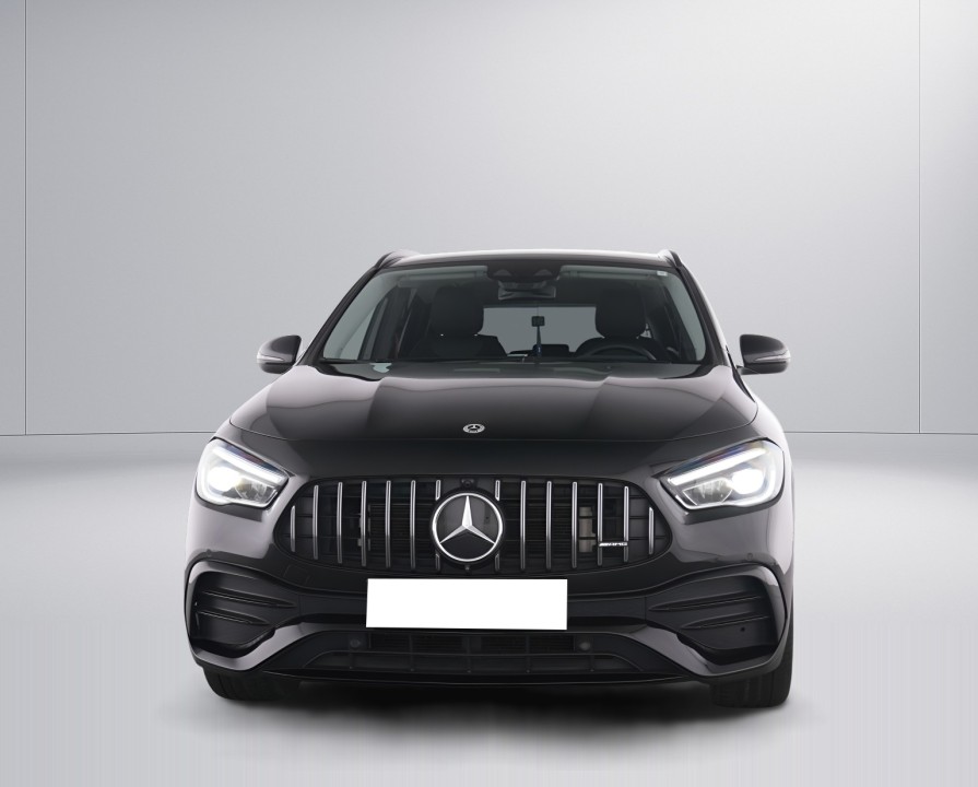 Mercedes-Benz GLA 35 AMG 4MATIC (2)