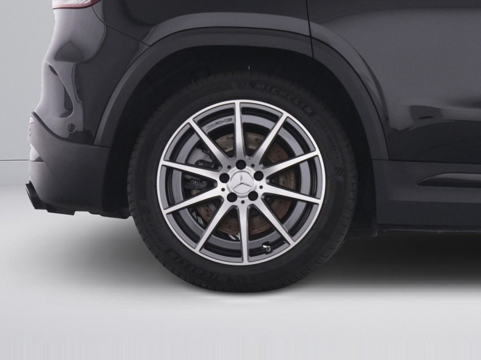 Mercedes-Benz GLA 35 AMG 4MATIC - foto 22