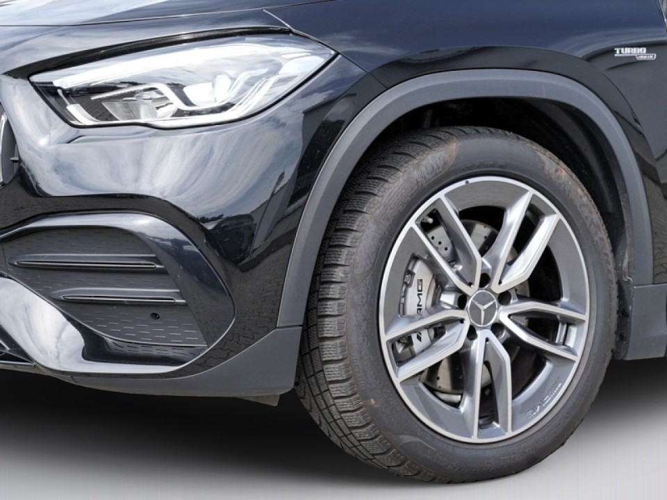 Mercedes-Benz GLA 35 AMG 4MATIC - foto 21