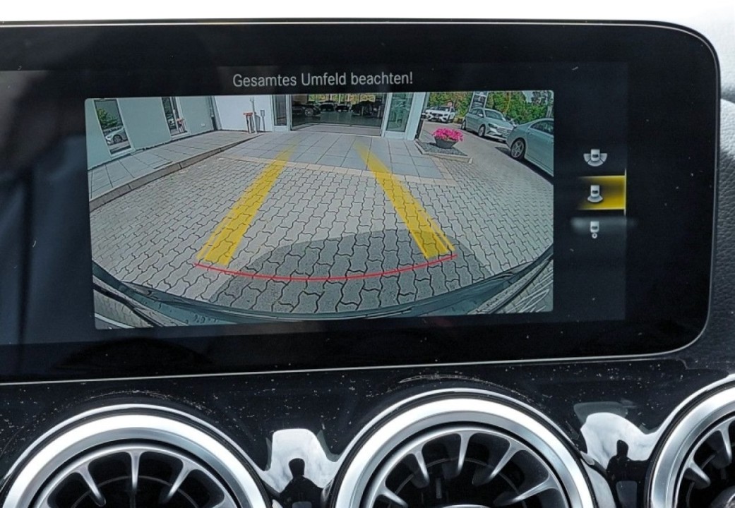 Mercedes-Benz GLA 35 AMG 4MATIC - foto 14