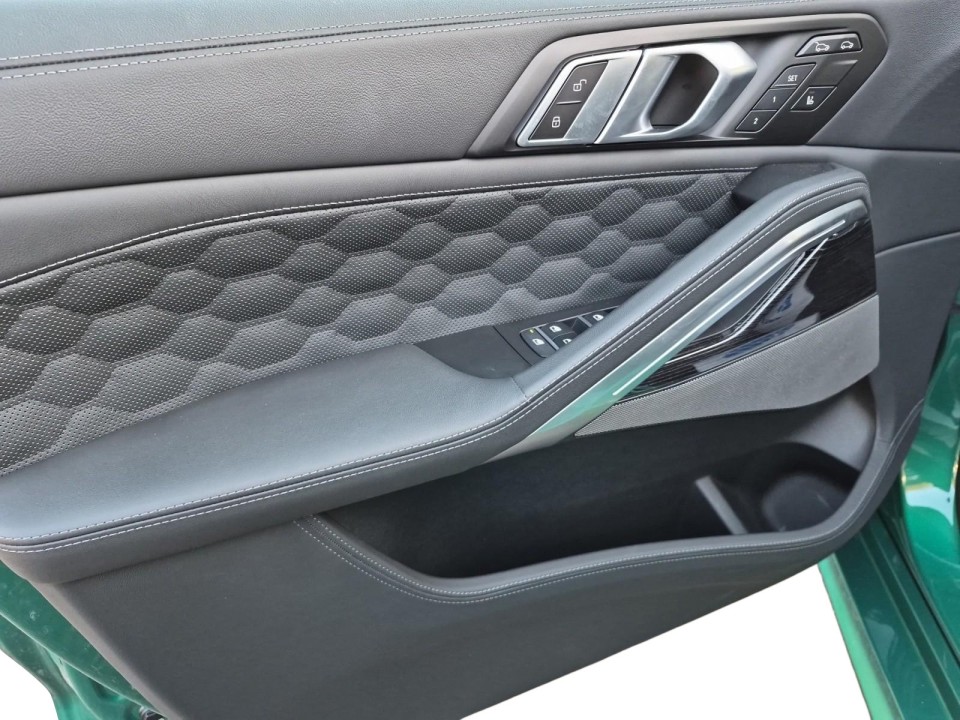 BMW X6 M Competition - foto 15