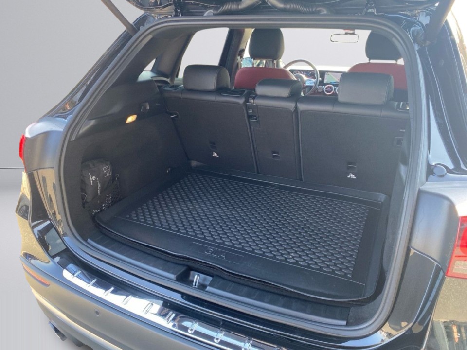 Mercedes-Benz GLA 35 AMG 4MATIC - foto 18