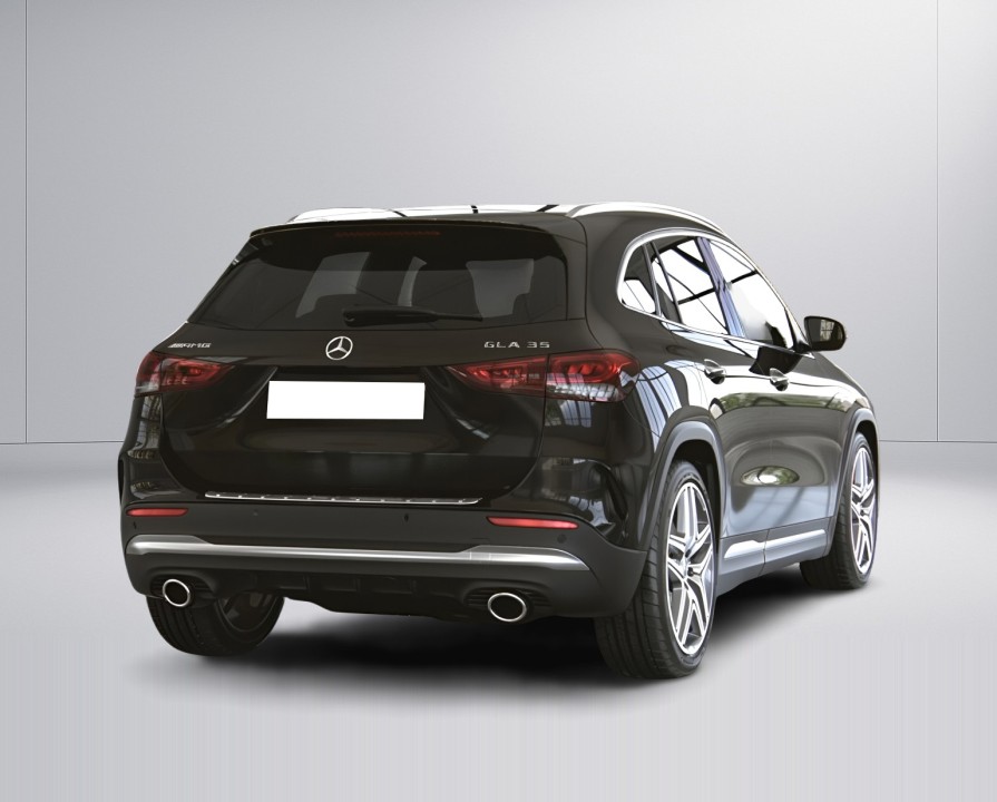 Mercedes-Benz GLA 35 AMG 4MATIC - foto 8