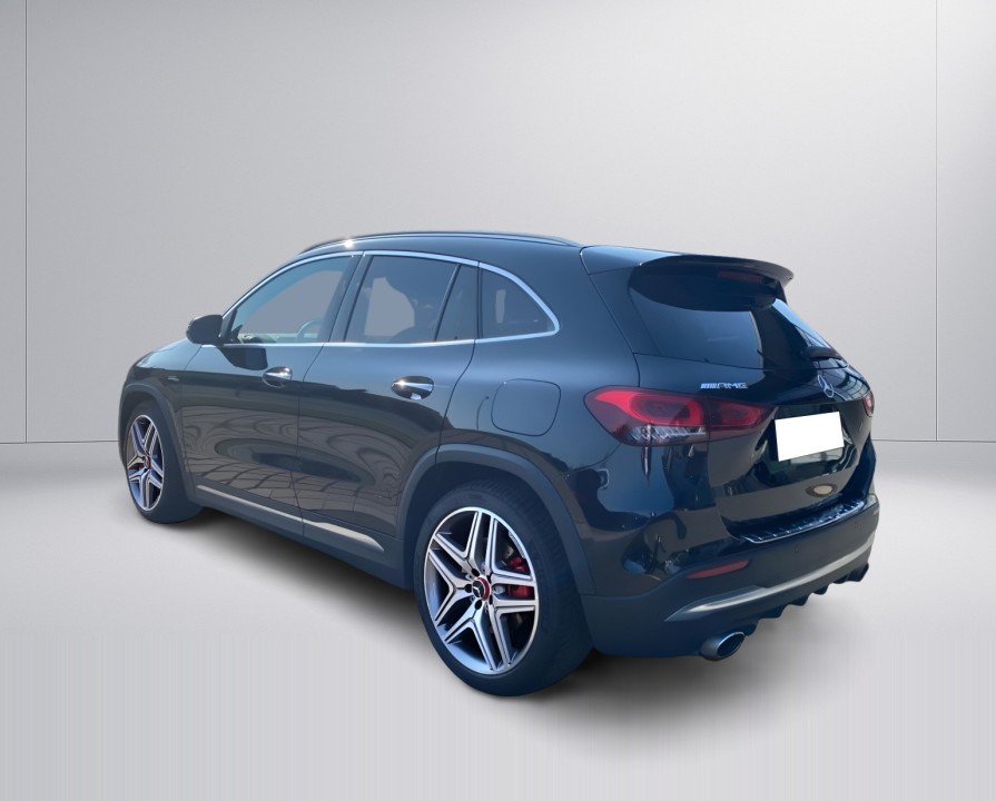 Mercedes-Benz GLA 35 AMG 4MATIC (4)