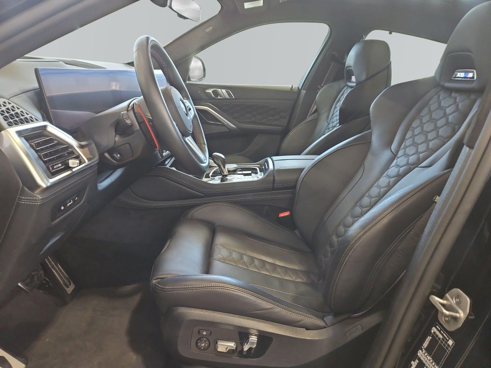 BMW X6 M Competition - foto 11
