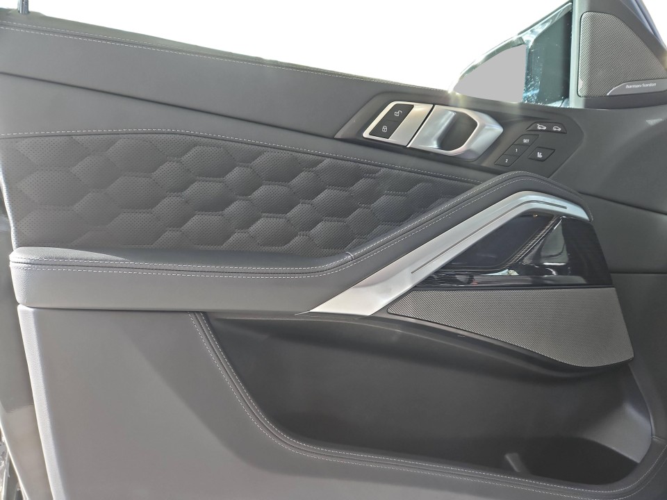 BMW X6 M Competition - foto 20