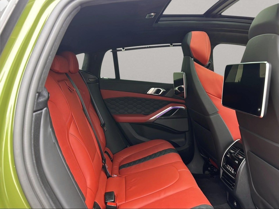 BMW X6 M Competition - foto 14