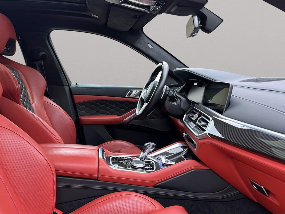 BMW X6 M Competition - foto 11