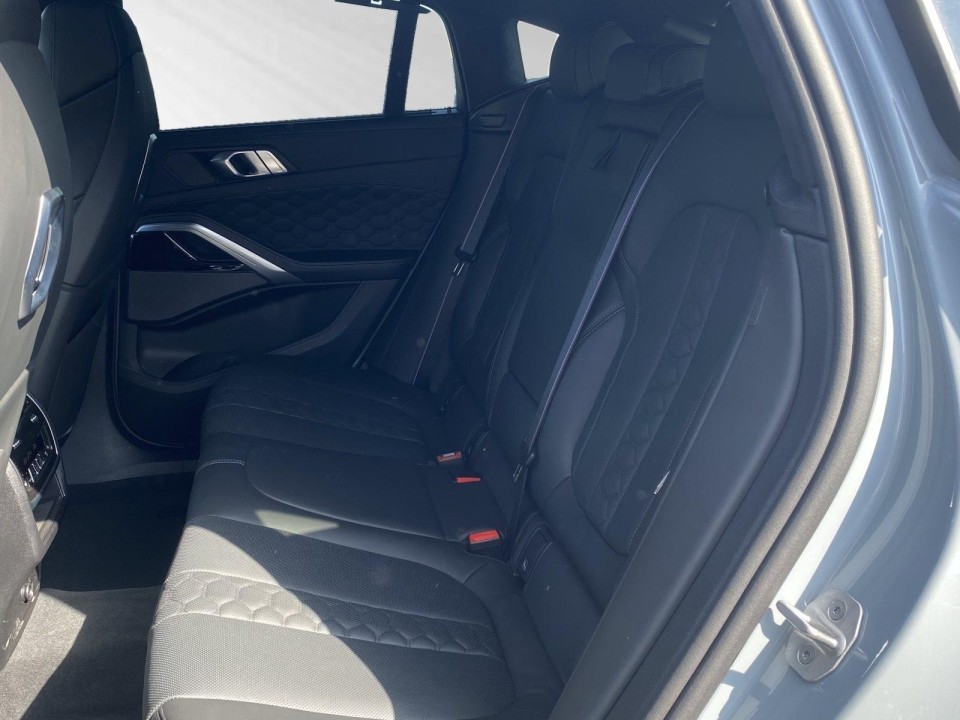 BMW X6 M Competition - foto 12