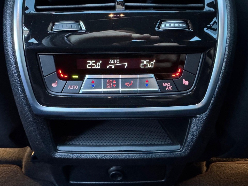 BMW X6 M Competition - foto 10