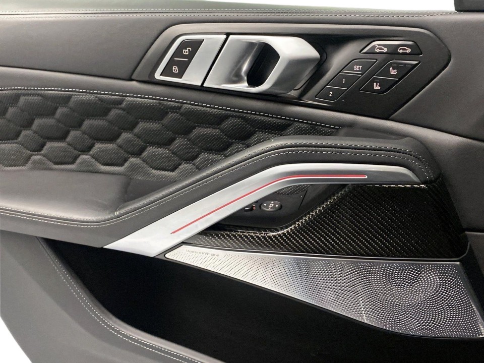 BMW X6 M Competition - foto 14