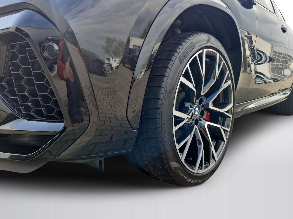 BMW X6 M Competition - foto 13