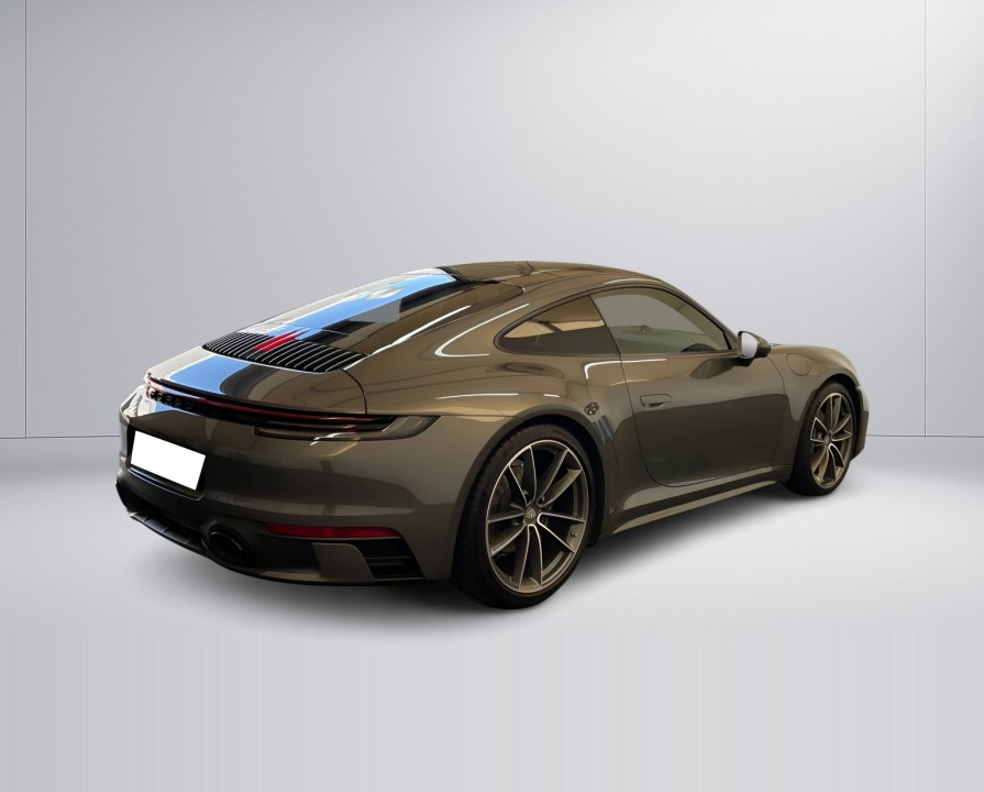 Porsche 911 Carrera 4 (3)