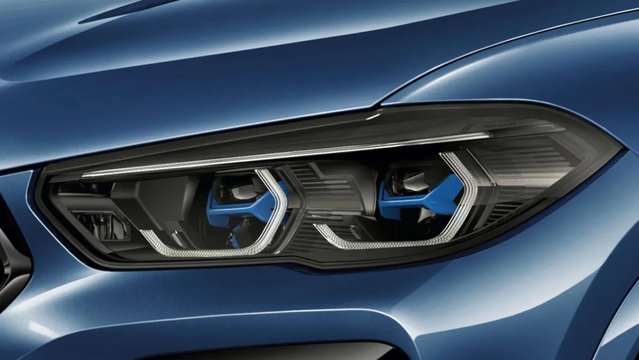 BMW X6 M50i - foto 7