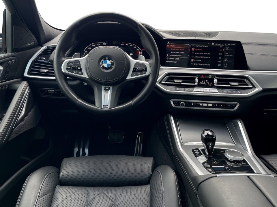 BMW X6 M50i - foto 6