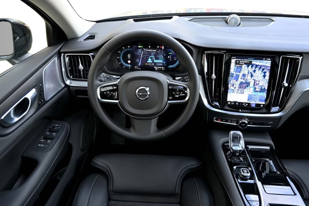 Volvo S60 AWD T8 - foto 11