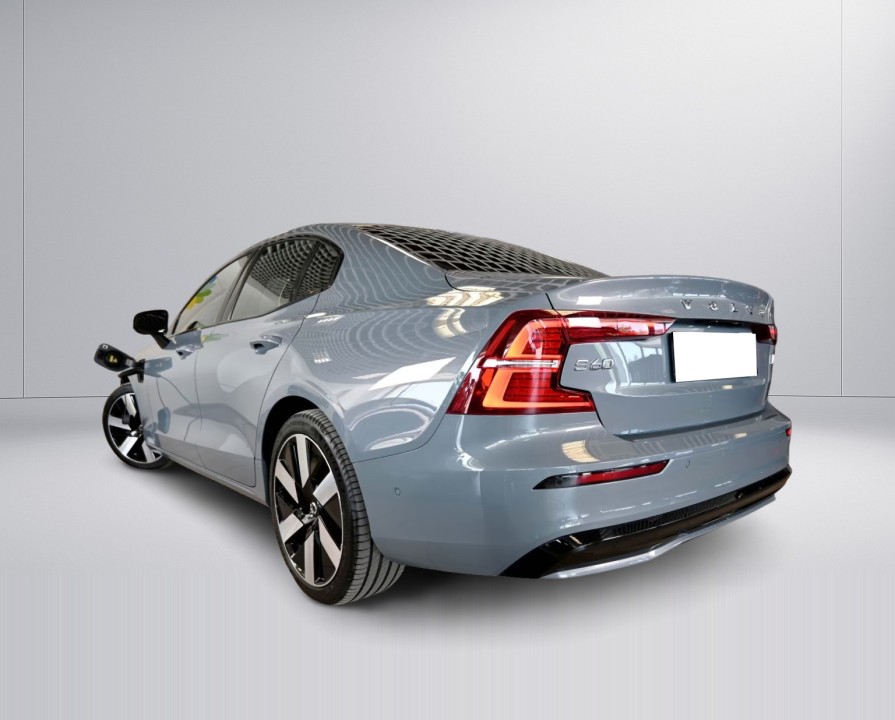 Volvo S60 AWD T8 (3)