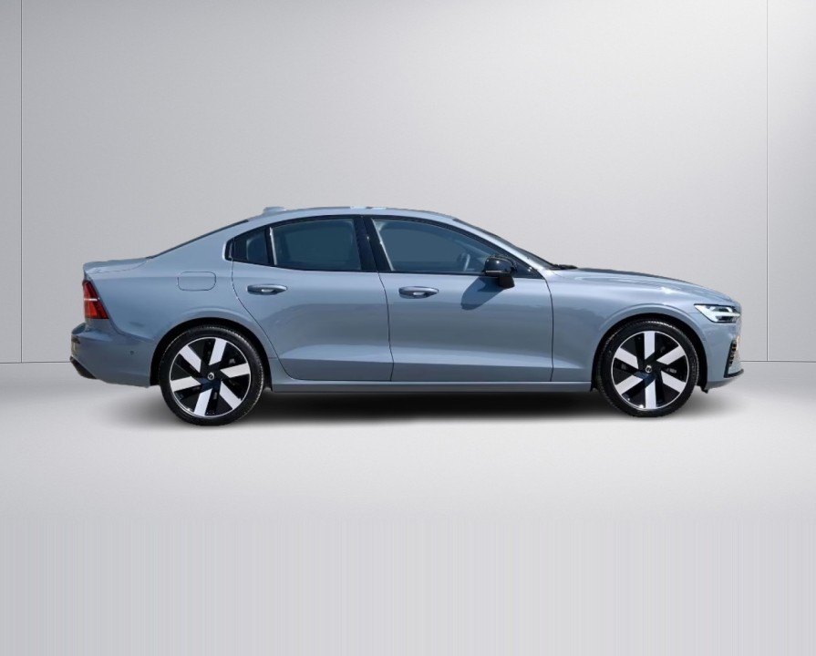 Volvo S60 AWD T8 (2)
