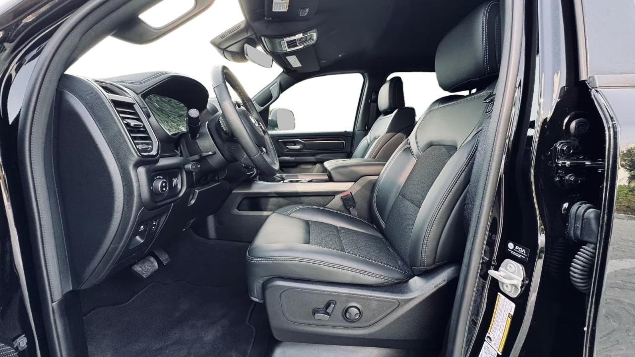 Dodge RAM - foto 25