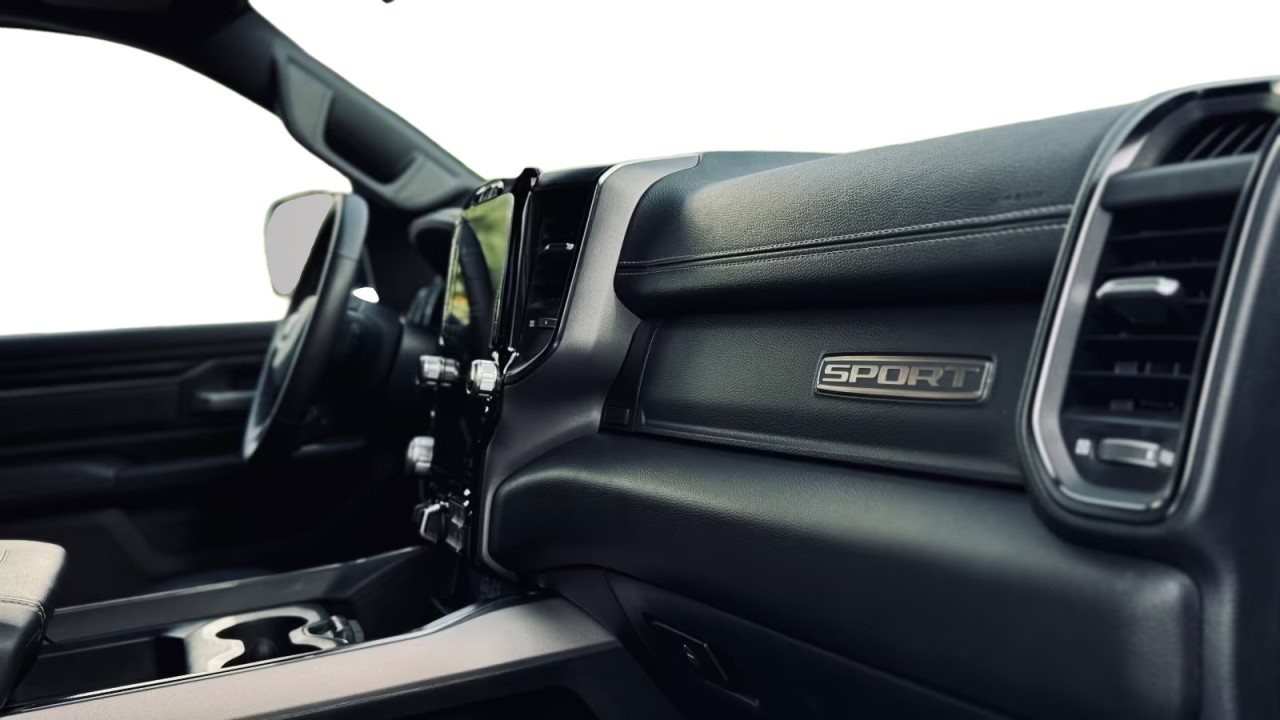 Dodge RAM - foto 30